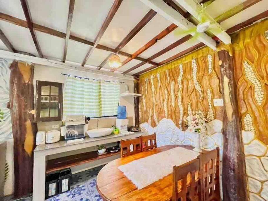 Precious Homestay Burgos  Eksteriør bilde